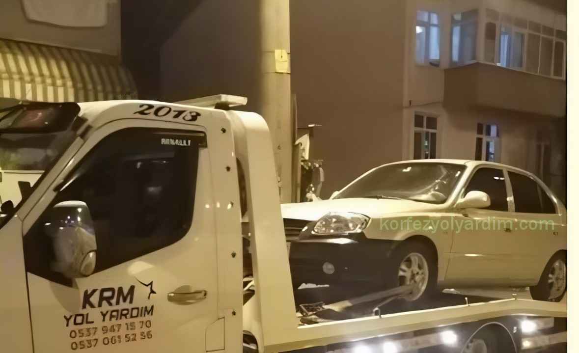 Hyundai Accent'in Çekiciye Yüklenmesi